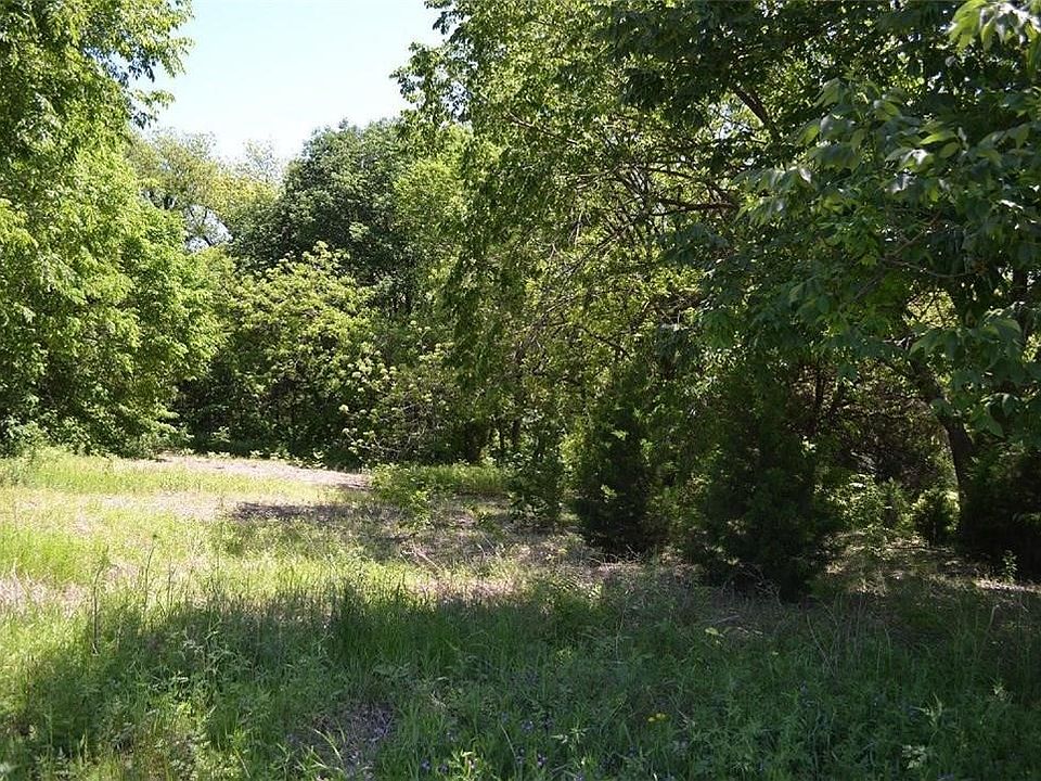 2nd image of 6114 Liberty Grove Rd