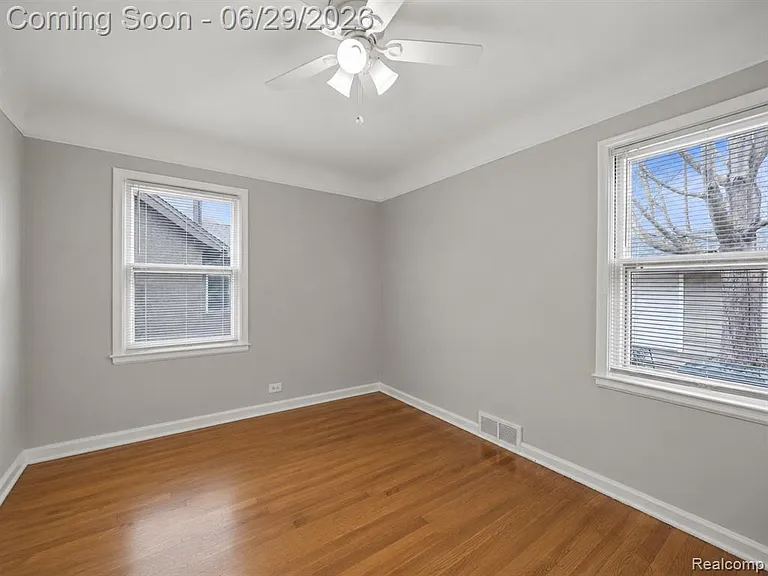 1646 S Bates St — Photo 13