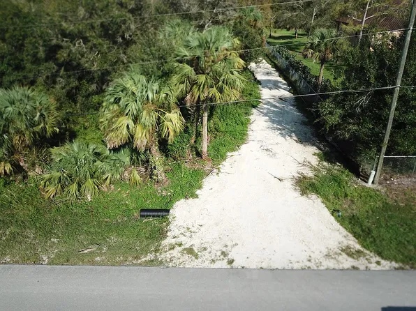 264 22nd St NE, Naples, FL 34120