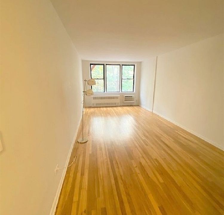 1st image of 416 E 85th St APT 2E
