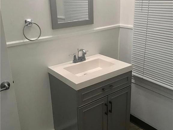 4th image of 68 Central St #1