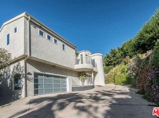 3600 Roberts View Pl, Studio City, CA 91604