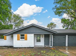 4517 Hodgkins Rd, Lake Worth, TX 76135