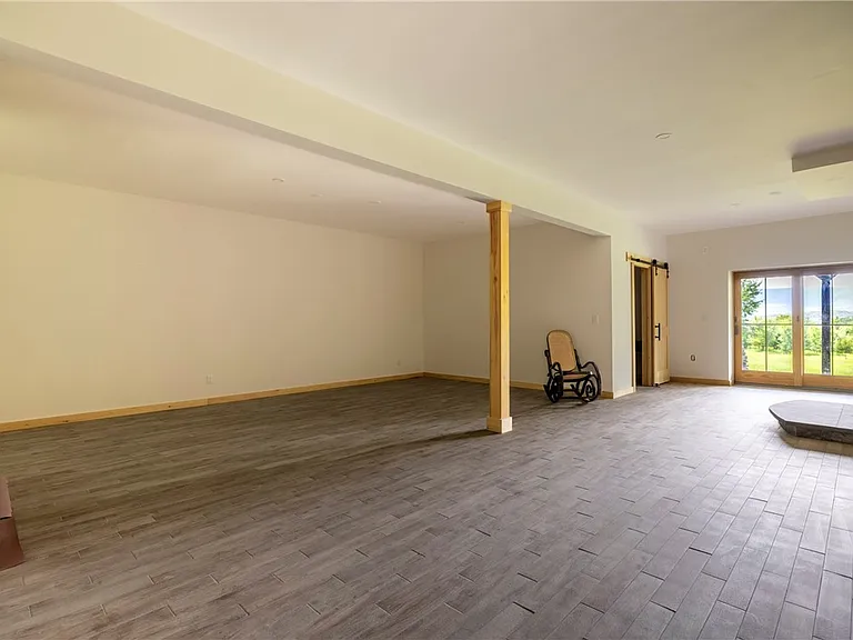 292 Van Ettan Rd — Photo 38