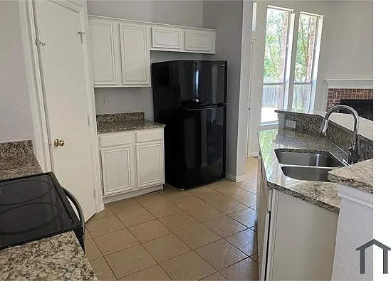 1055 Port Aransas Dr — Photo 3