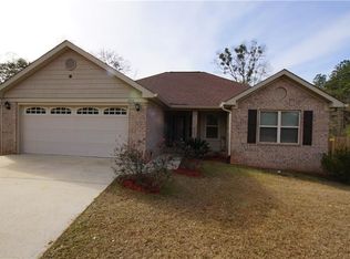 2095 Redpine Dr, Semmes, AL 36575