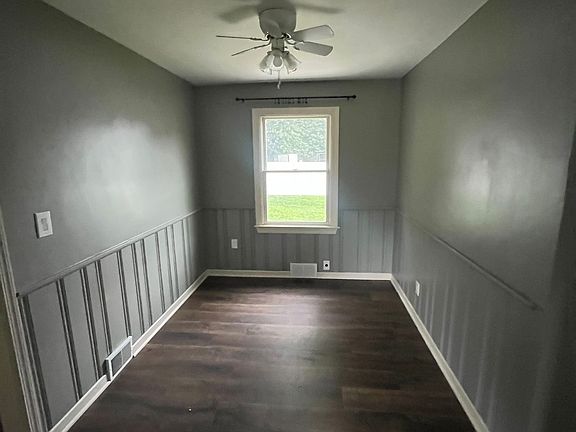 3rd image of 4 Soden Dr