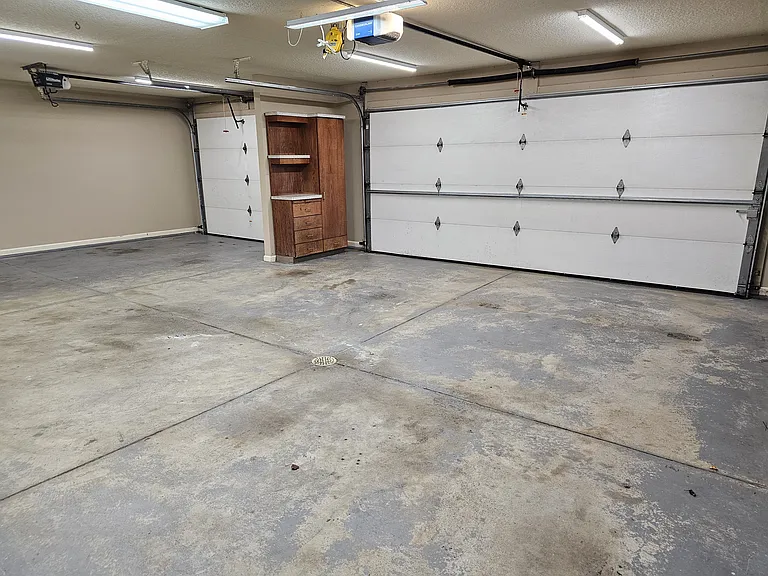 8401 Backwater Dr — Photo 19
