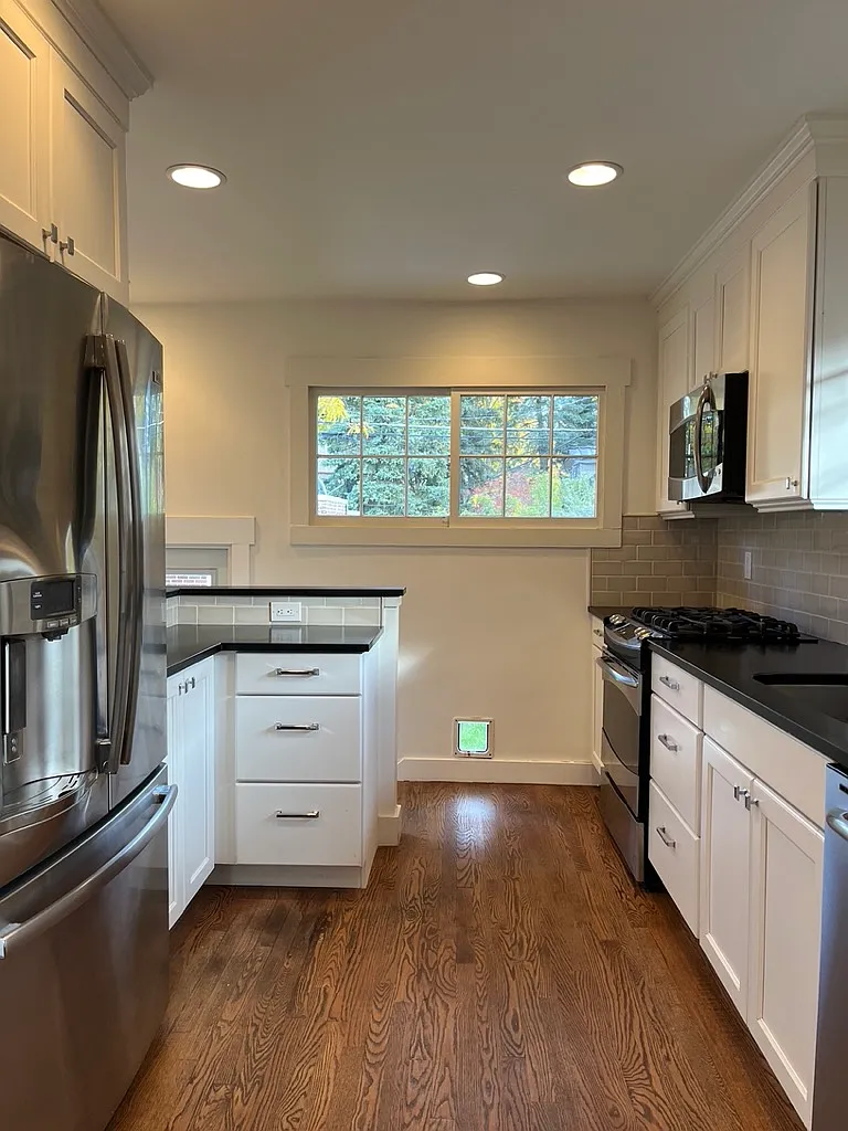 3 bed, 1668 sqft, $4,000 — Photo 4