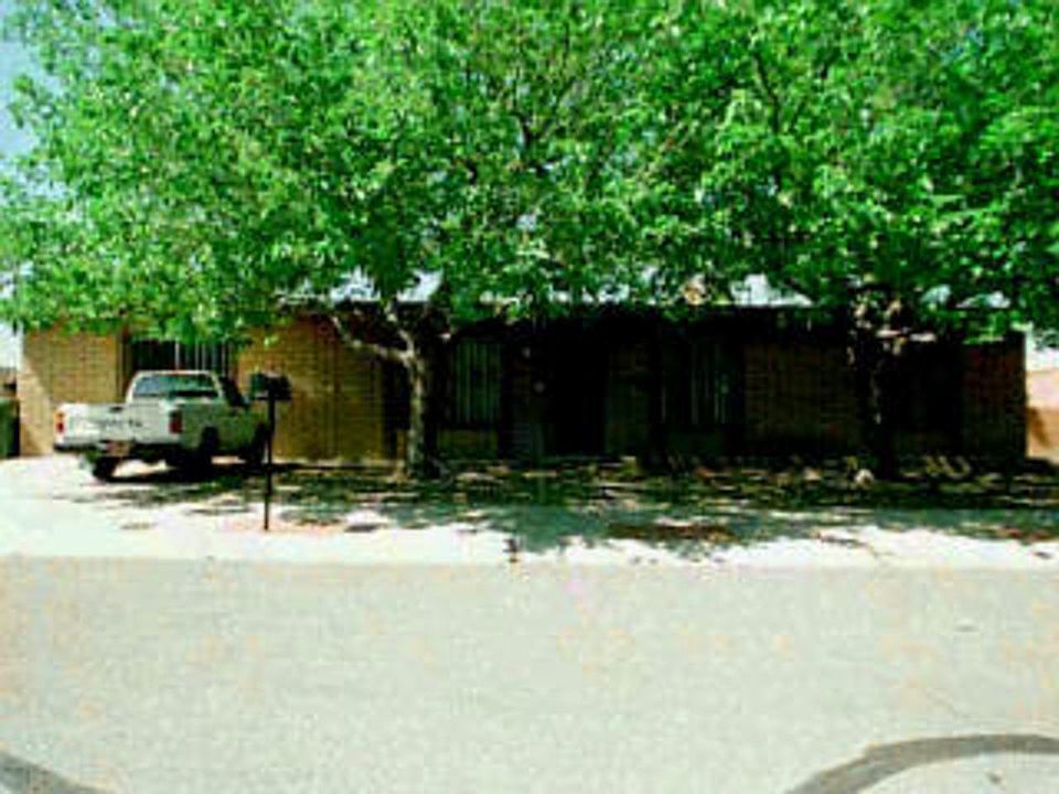 1st image of 7801 N Orangewood Pl #0