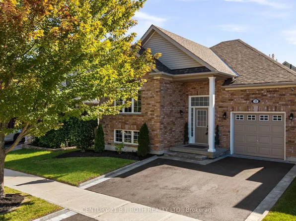 25 Cranberry Ln, Barrie, ON L4N 0Z1