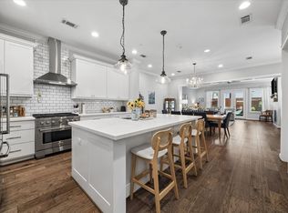 118 E 27th St #B, Houston, TX 77008