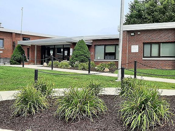 Moravia Elementary School