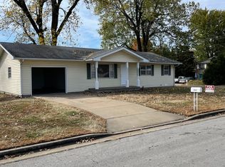 2942 W 14th St, Joplin, MO 64801