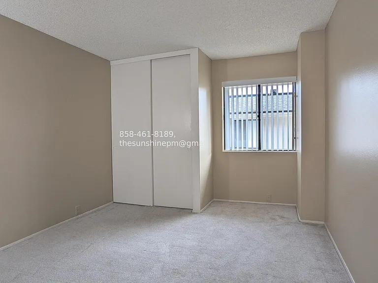 8032 Camino Tranquilo — Photo 7