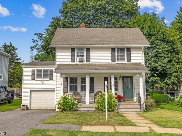 511 Monroe St, Hackettstown Town, NJ 07840