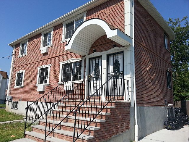1st image of 108 Ave And 176 Street