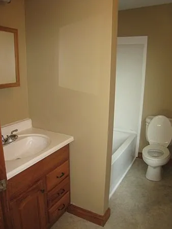 45 Main St #2 — Photo 6