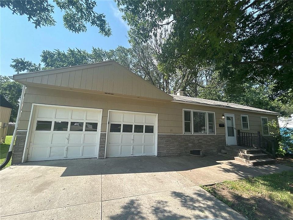 1st image of 8855 E 59th St