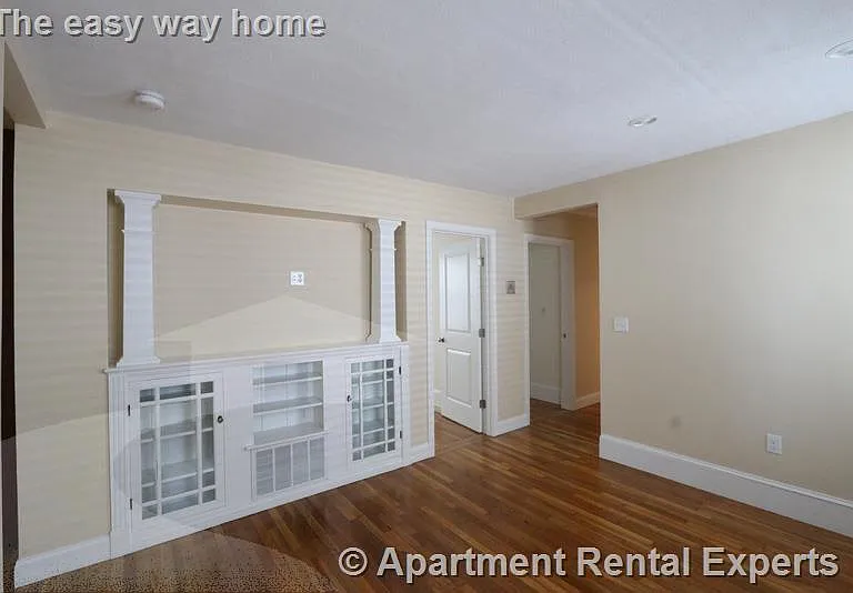 38 Medford St #A — Photo 7