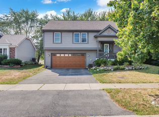 1119 Wilkes Ln, Lake Zurich, IL 60047