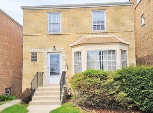 5844 N Mulligan Ave, Chicago, IL 60646