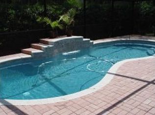 2091 Lois Ln, Jacksonville Beach, FL 32250