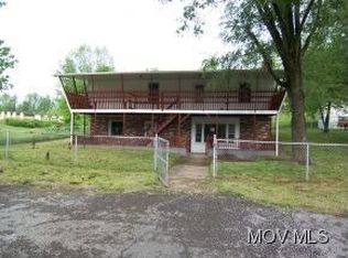 102 Holley Ln, Davisville, WV 26142