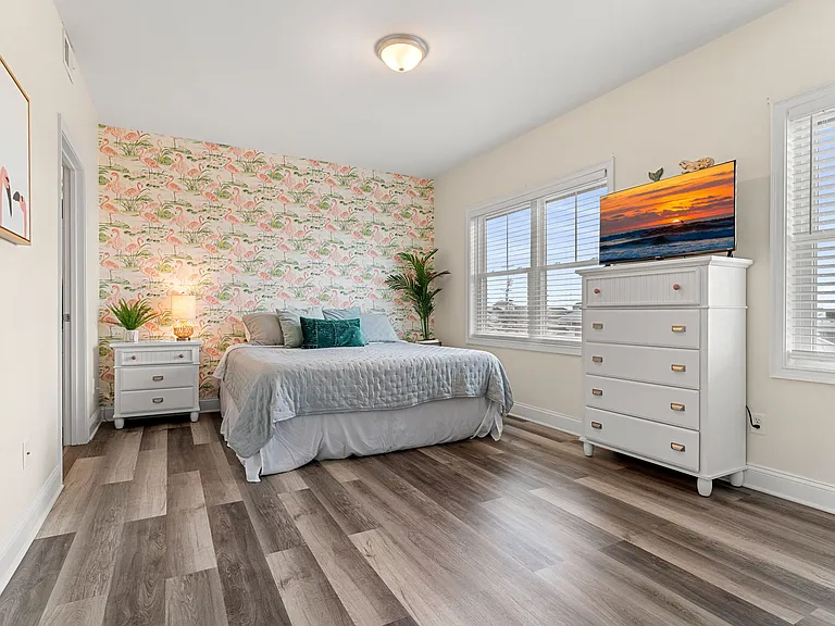 128 Ashworth Ave #309 — Photo 53