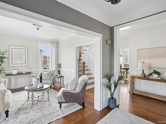 5th image of 25 Roundhill Road