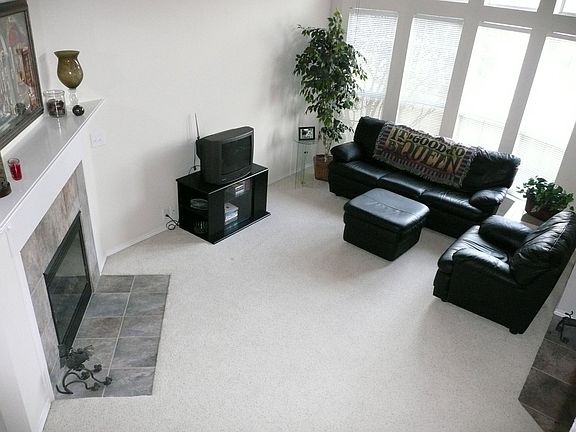 Bright & open living area.