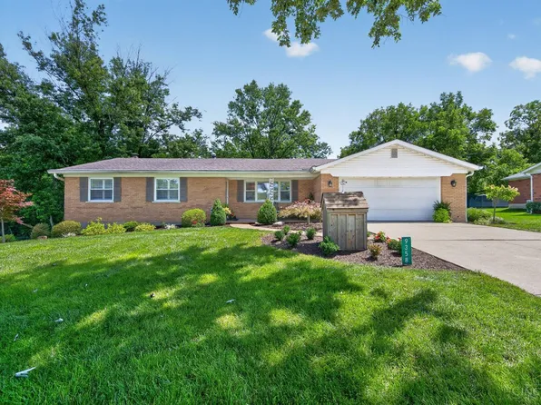 9358 Gina Dr, West Chester, OH 45069