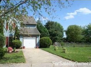 18 Hancock Ct, Voorhees, NJ 08043