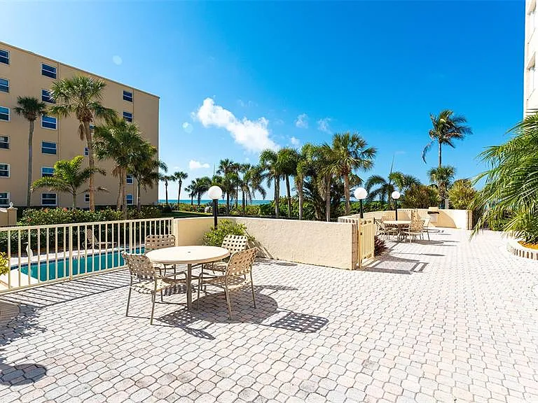 4325 Gulf Of Mexico Dr #305 — Photo 38