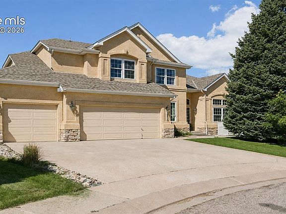 3rd image of 2830 Bethune Ct