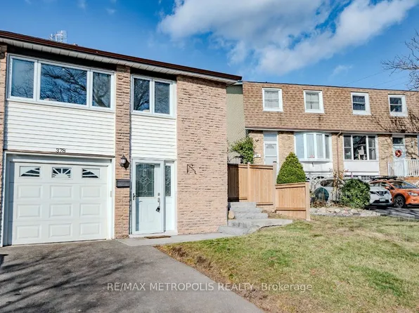 378 Daytona Ct, Oshawa, ON L1K 1H9