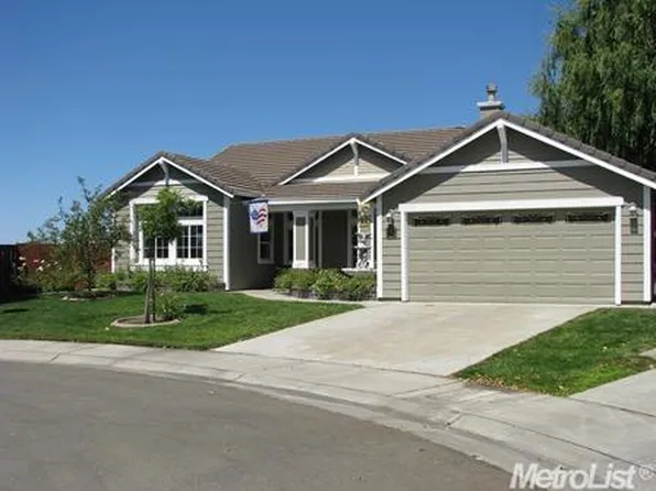 46 Bluefeather Ct, Sacramento, CA 95834
