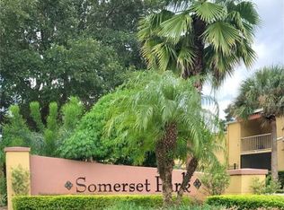 2856 Somerset Park Dr, Tampa, FL 33613