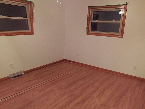 2nd image of 72 Orchard Dr