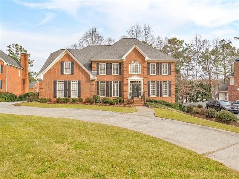 1st image of 680 Stone House Ln