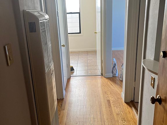 4th image of 11 Naglee Ave APT 1