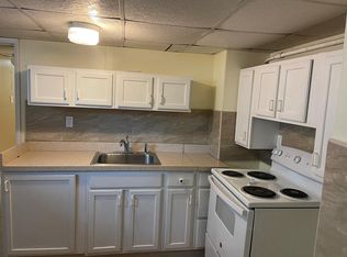 388 Kent Ave FLOOR B, Bridgeport, CT 06610