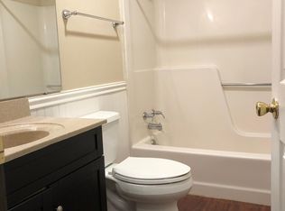 231 Mount Everest Dr, Fenton, MO 63026