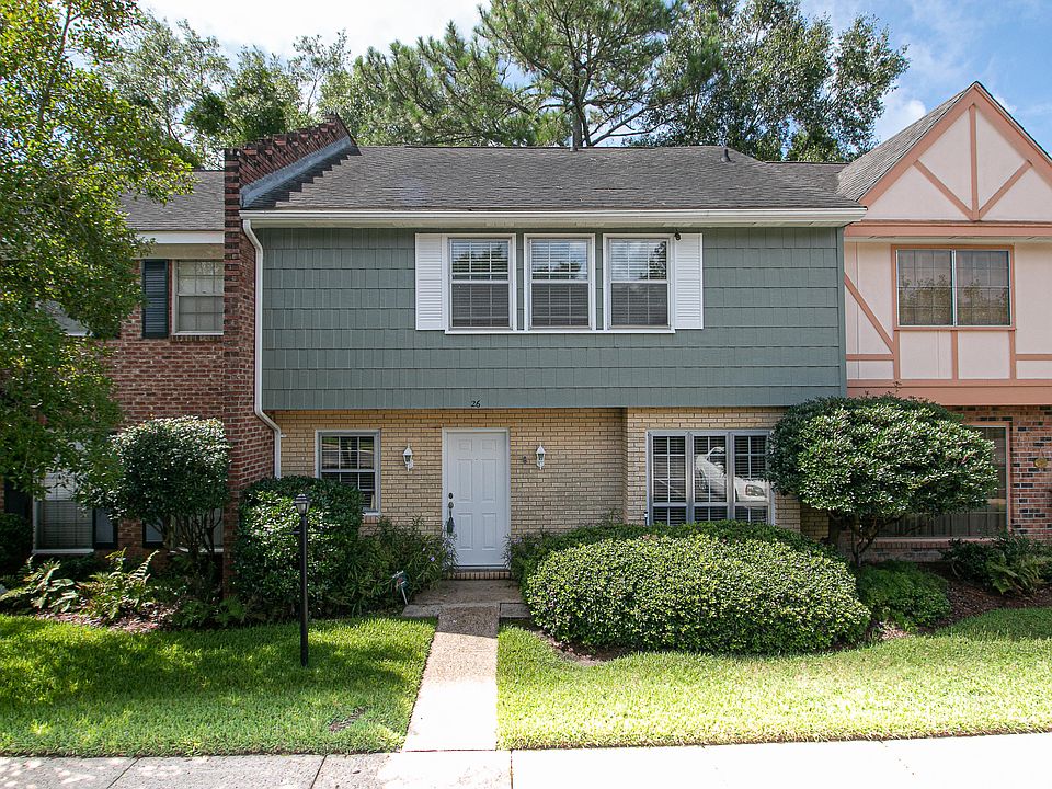 1st image of 26 Independence Dr #26
