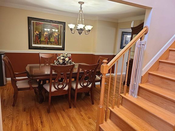Foyer into Dining Room