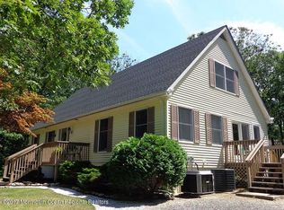 98 Mary Bell Rd, Manahawkin, NJ 08050