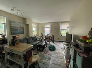33 Clarendon St APT 1, Boston, MA 02116