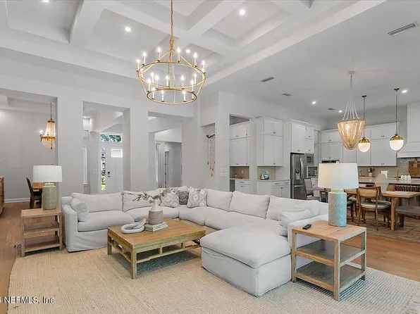 74 HIGH OAKS Place, St. Johns, FL 32259