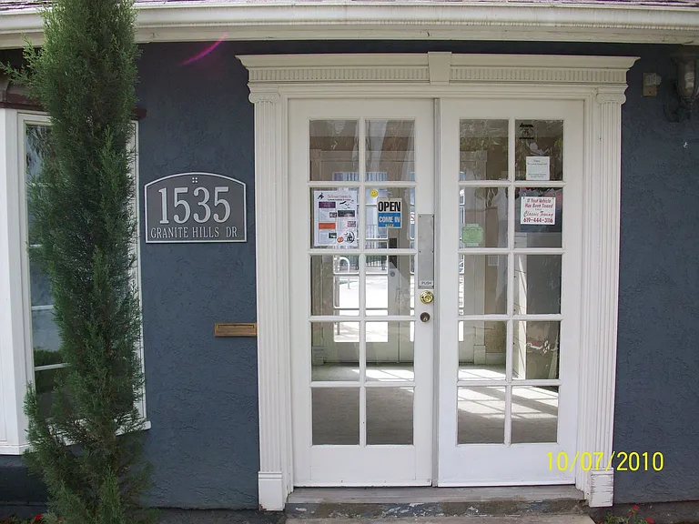 Cobblestone Park Apartments — Photo 3