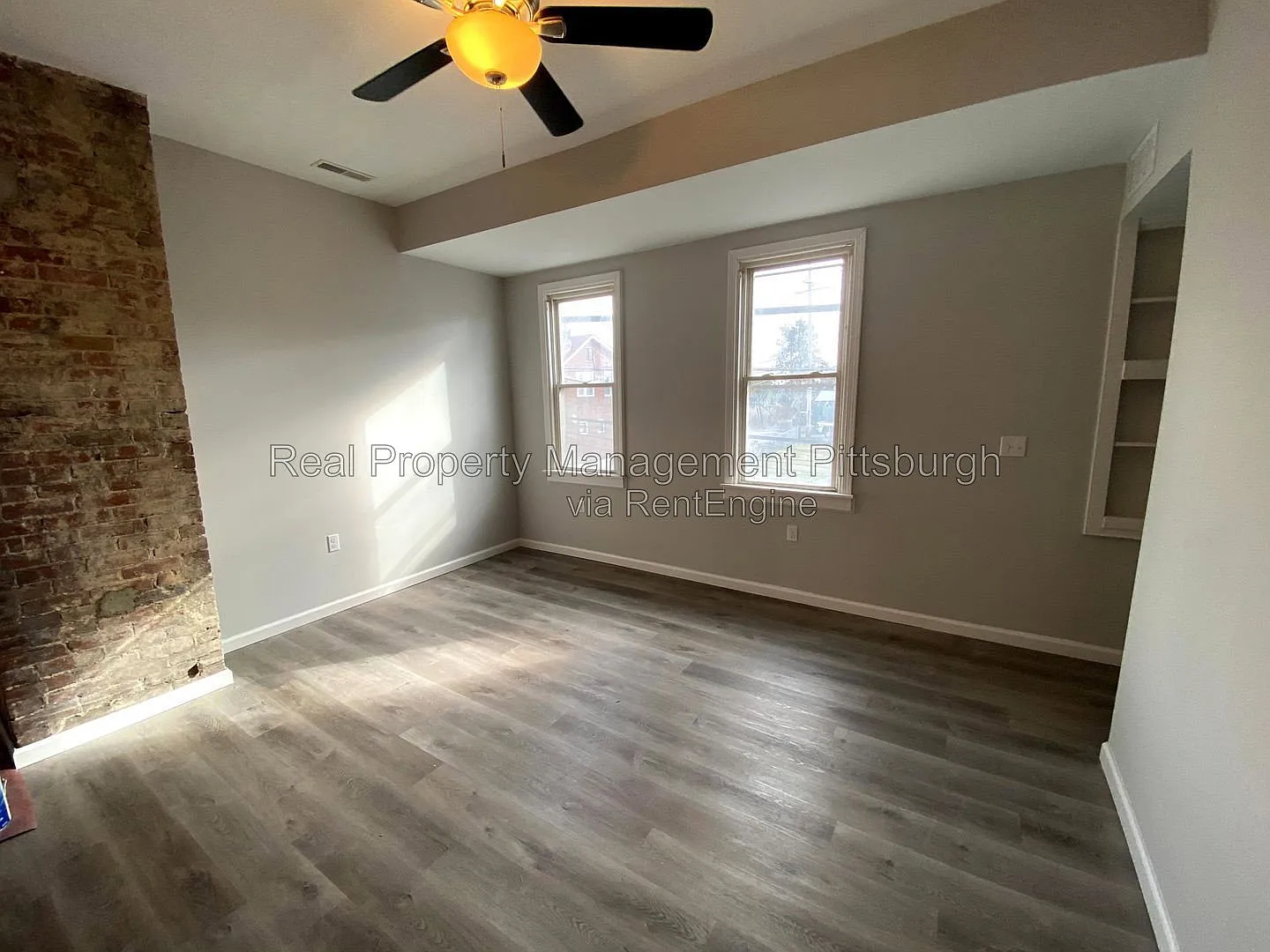 1 bed, 1.0 bath, $995 — Photo 2